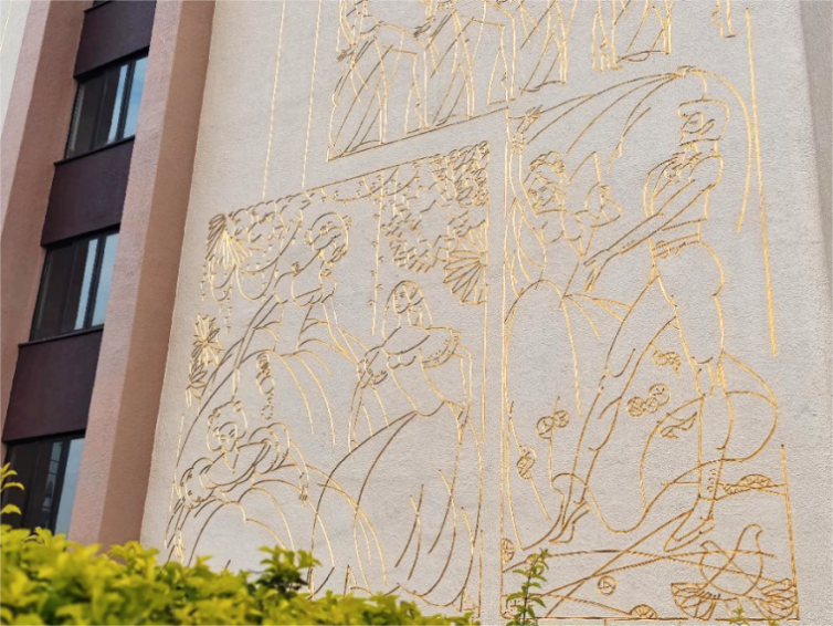 手工粘贴纯金箔，广州火博HB体育焕新中国大酒店巨型鎏金壁画
